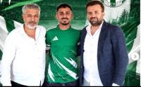 KÜÇÜKÇEKMECESPOR’DAN ORTA SAHAYA TAKVİYE